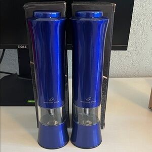 Wolfgang Puck Electric Blue Salt and Pepper Shakers